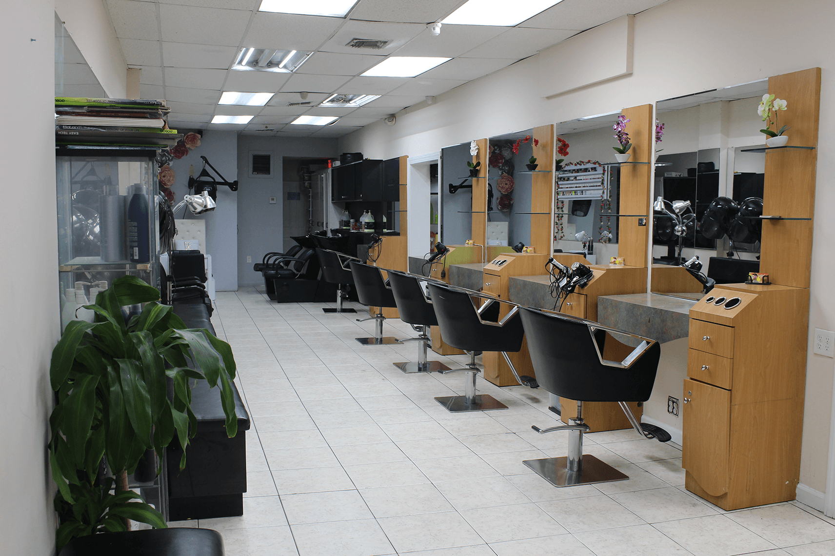 Milly's Dominican Hair Salon | Beauty Salon of Hempstead, Long Island, NY
